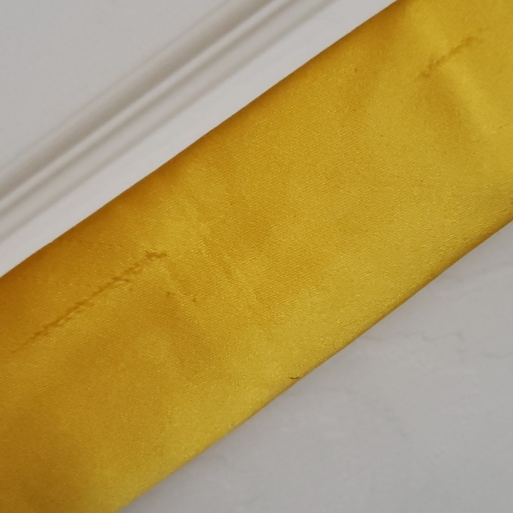 yellow tie - Picture 2 of 2
